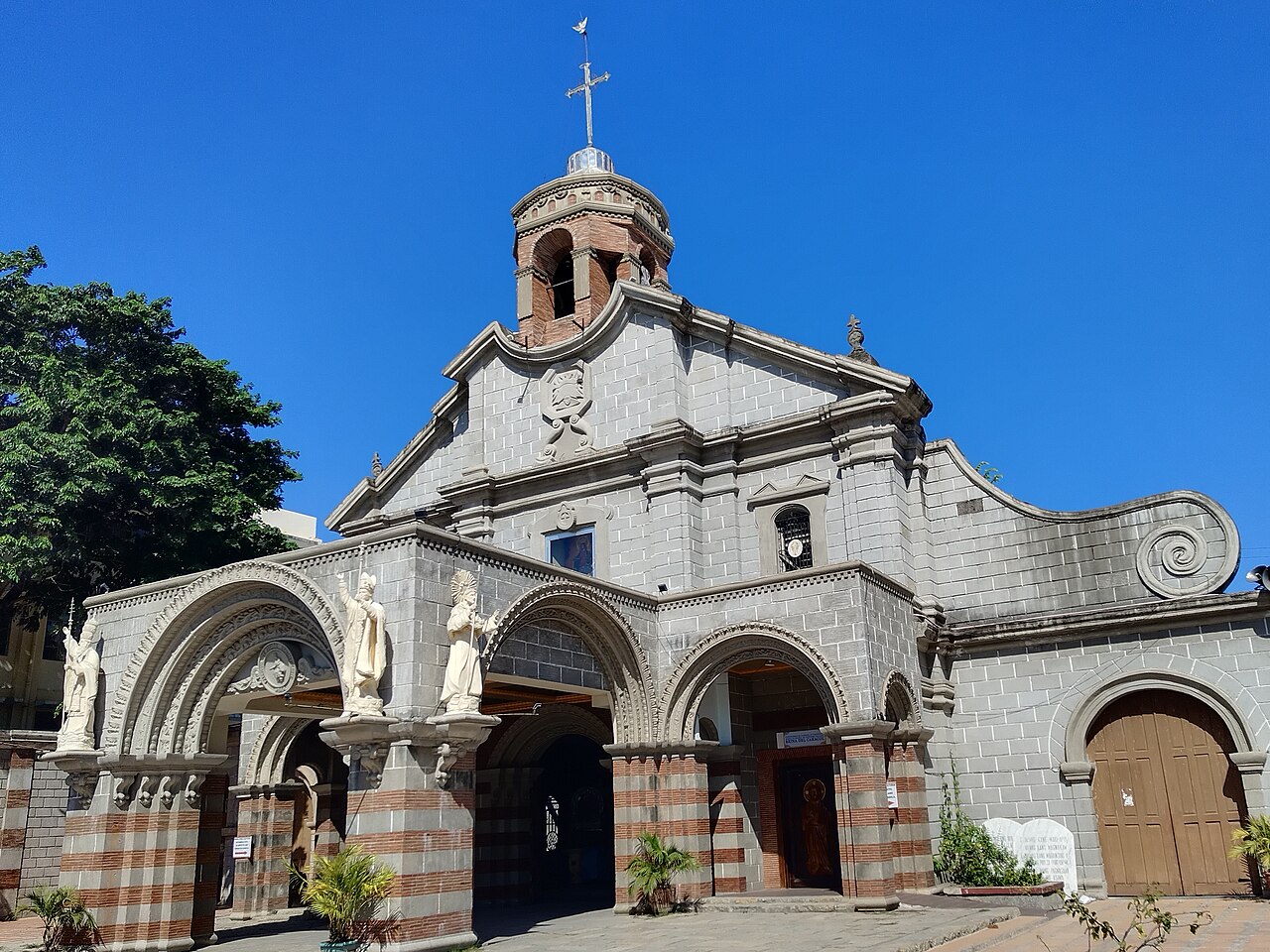 Diocesan Shrine and Parish of the Most Holy Rosary